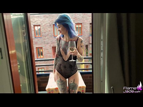 ❤️ Gabar Cajiib Ah Oo Dhuuqaysa Xabad Oo Si Qiiro Leh Ku Dhuuqaysa Cirka Furan Hoostooda ️  Galmada dabada ❌